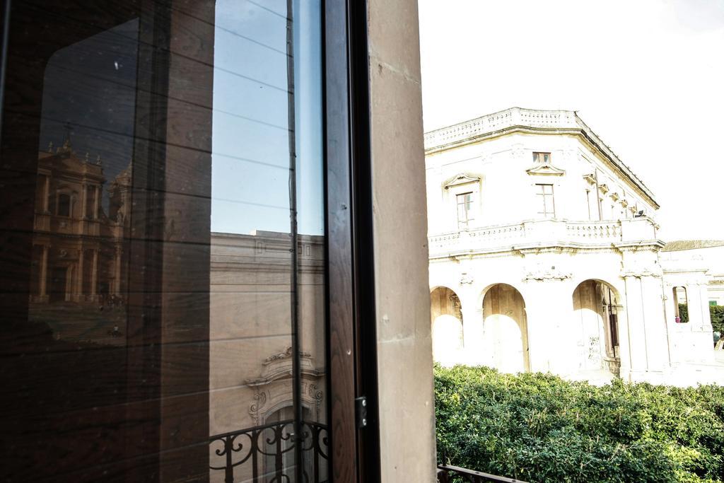 Apartamento Pepe Concetta E La Movida Noto Exterior foto